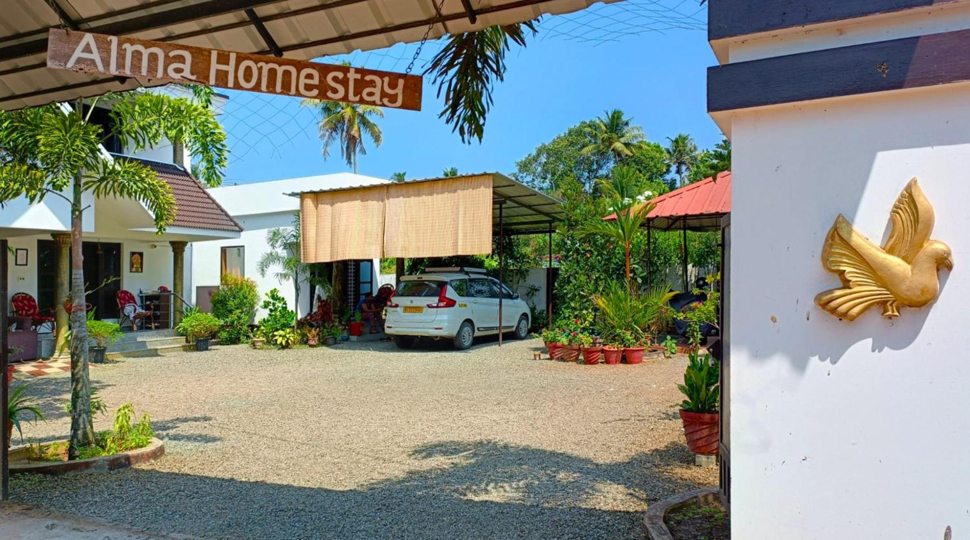 מאראריקולם Alma Homestay מראה חיצוני תמונה